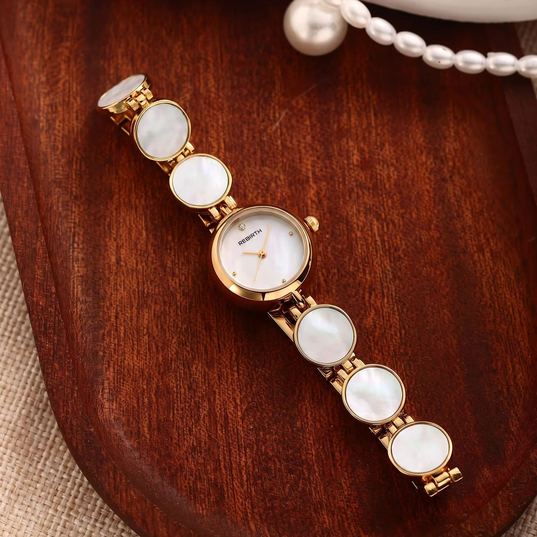 Luxury Watch Diamond - Relógio Feminino de Quartzo Luxo Leve
