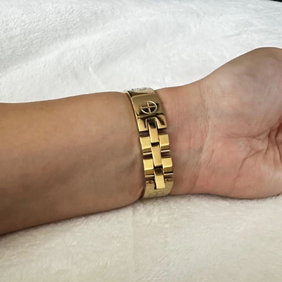 Pulseira de aço inoxidável de  - Luxury Watch Apple Bands avaliação e preço