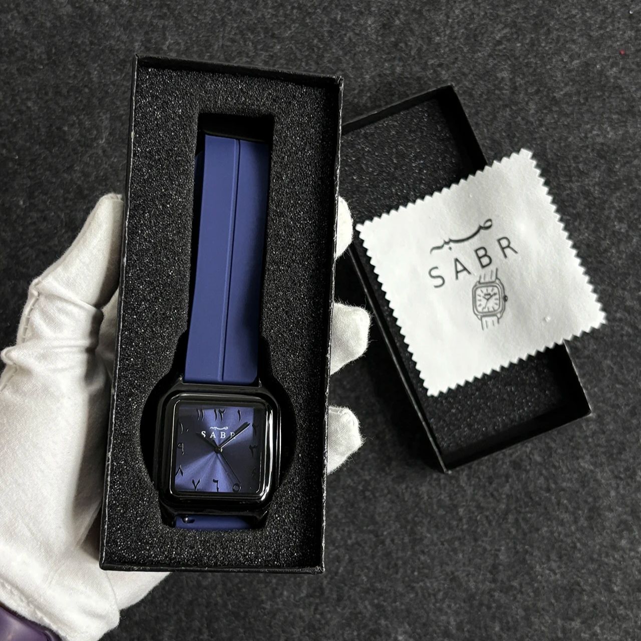 Sabr relógio com numerais aráb - Luxury Watch Protection Film avaliação e preço