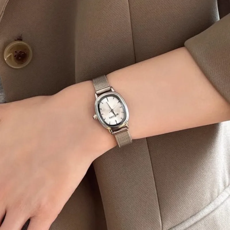 Pequeno mostrador oval relógio - Luxury Watch Brand For Women avaliação e preço